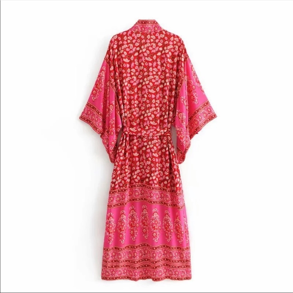5⭐️ FAV BESTSELLER Coral Red Delirium Kimono Robe - Picture 3 of 7
